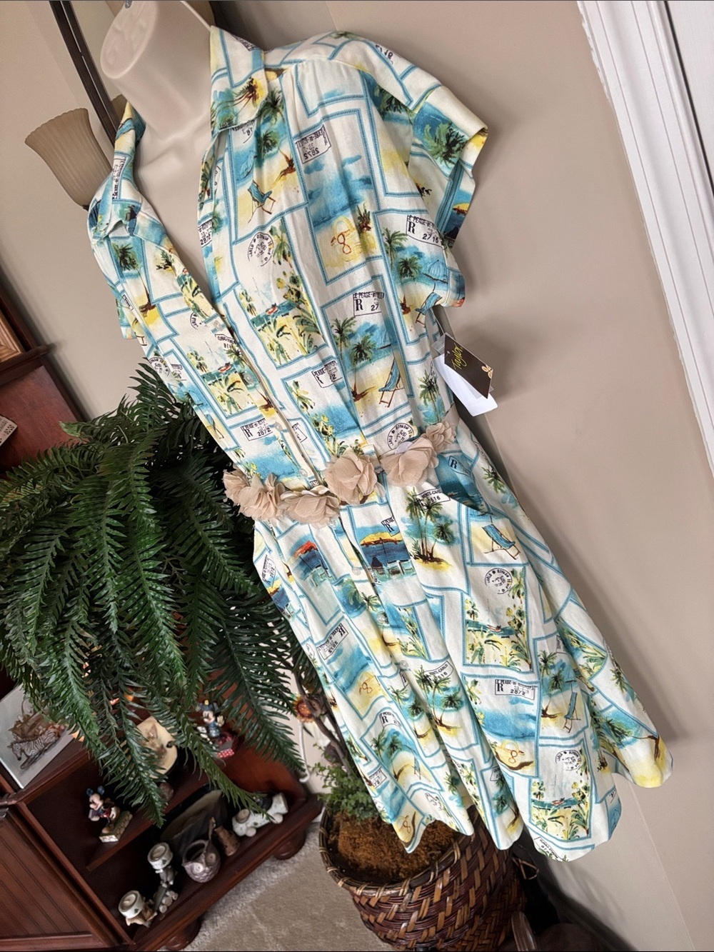 Brand New Taylor Tropical Print Button Down Shirt Dress Short Sleeves Belted - Picture 5 of 16